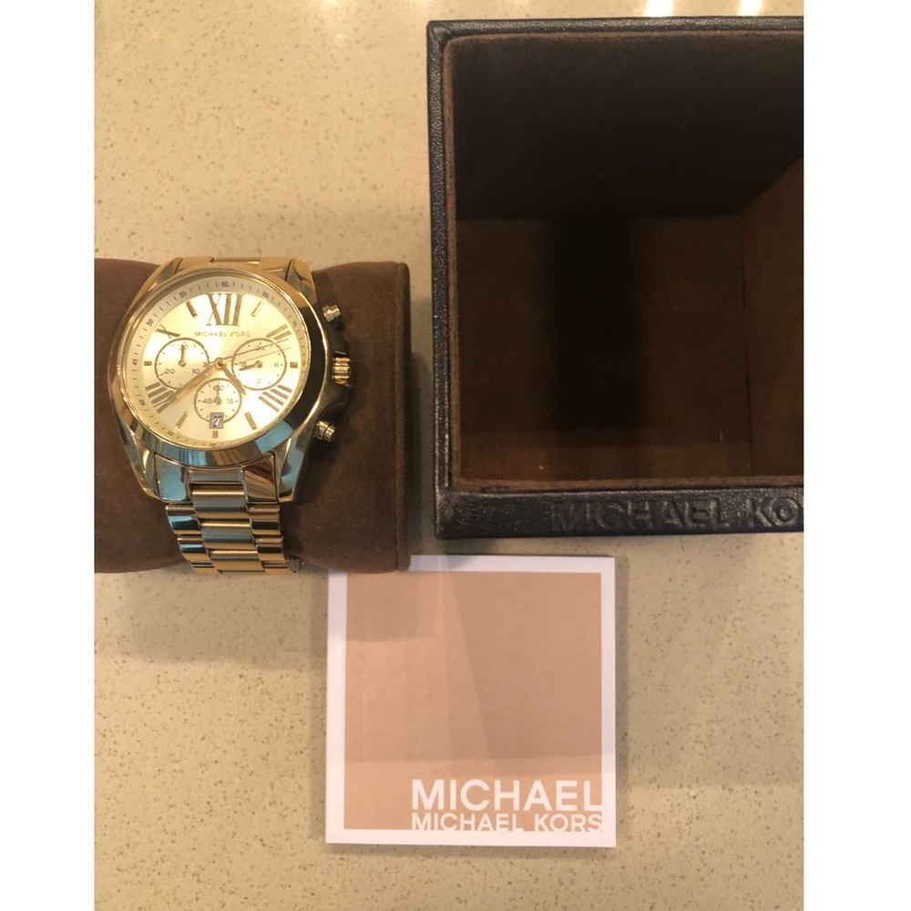 Michael Kors Women’s Bradshaw Watch MK 5605 - Picture 3 of 4